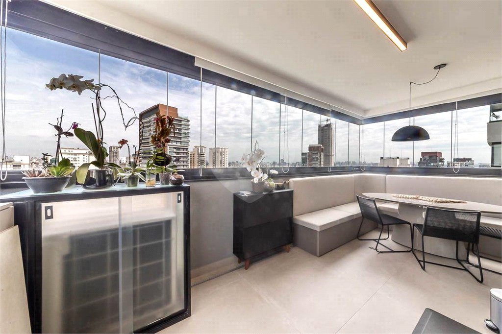 Apartamento à venda com 1 suíte em Pinheiros, São Paulo, SP