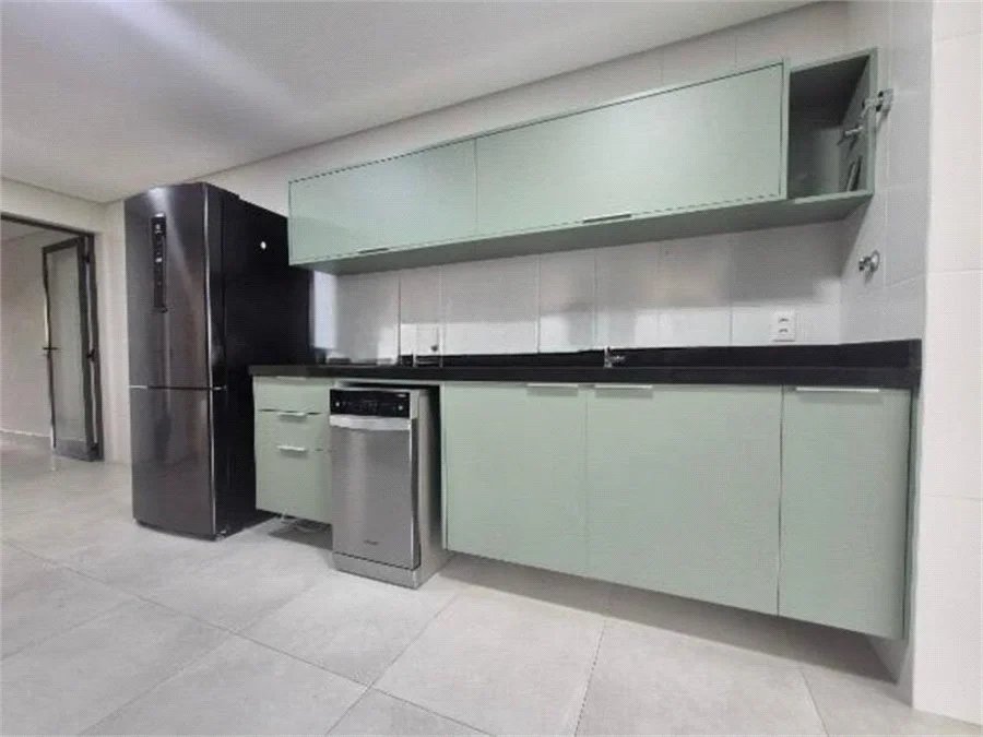 Apartamento para alugar com 3 suítes,  em Jardim Morumbi, São Paulo, SP
