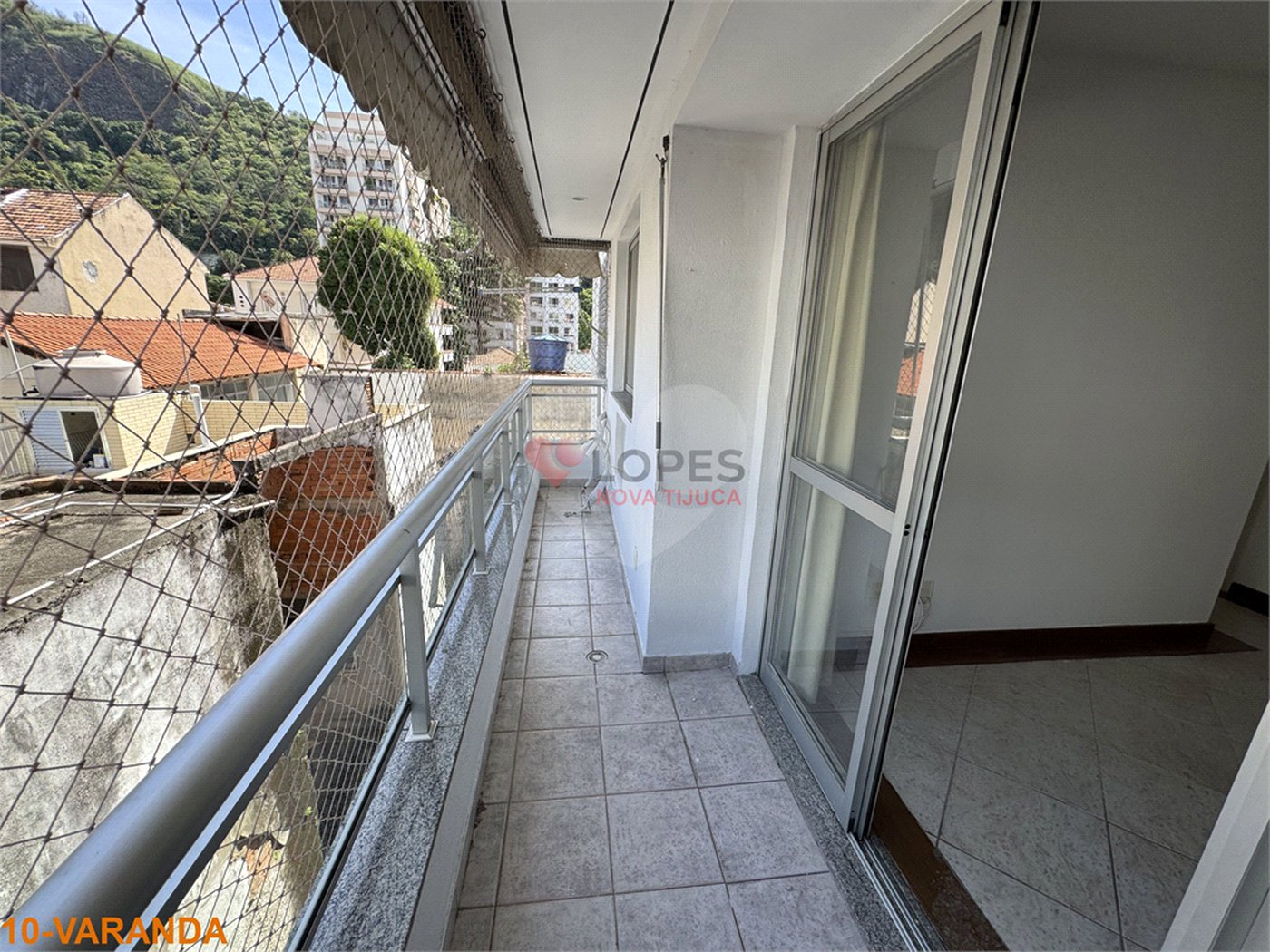 Apartamento à venda com 3 quartos, sendo 1 suíte, em Grajaú, Rio de Janeiro, RJ