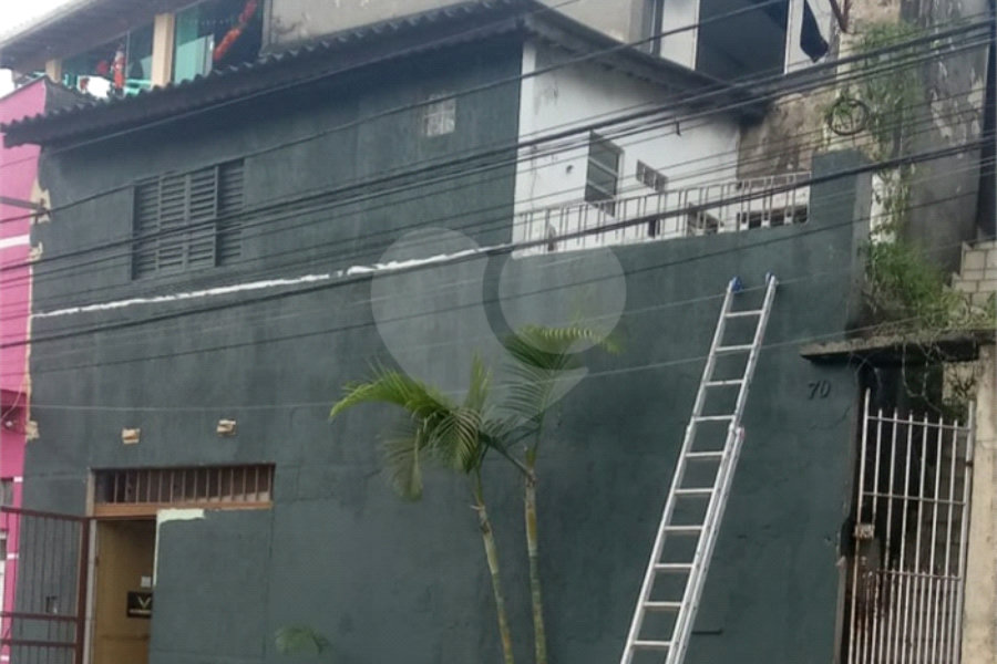 Casa à venda com 3 quartos em Parque Vitória, São Paulo, SP