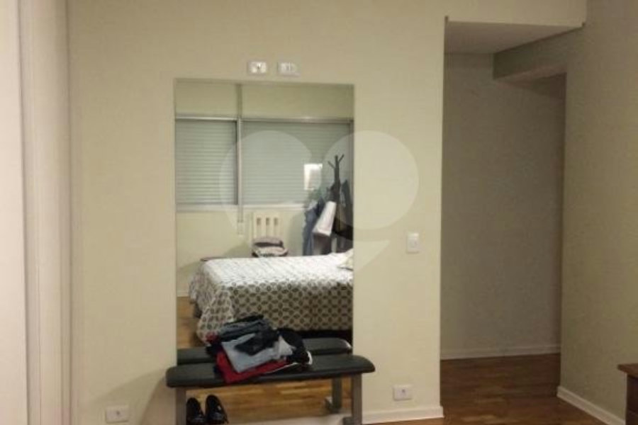 Apartamento à venda com 4 quartos, sendo 2 suítes, em Jardim América, São Paulo, SP