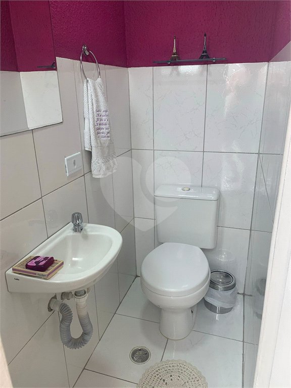 Casa à venda com 2 quartos, sendo 1 suíte, no condomínio Da Chácara, São Paulo - SP