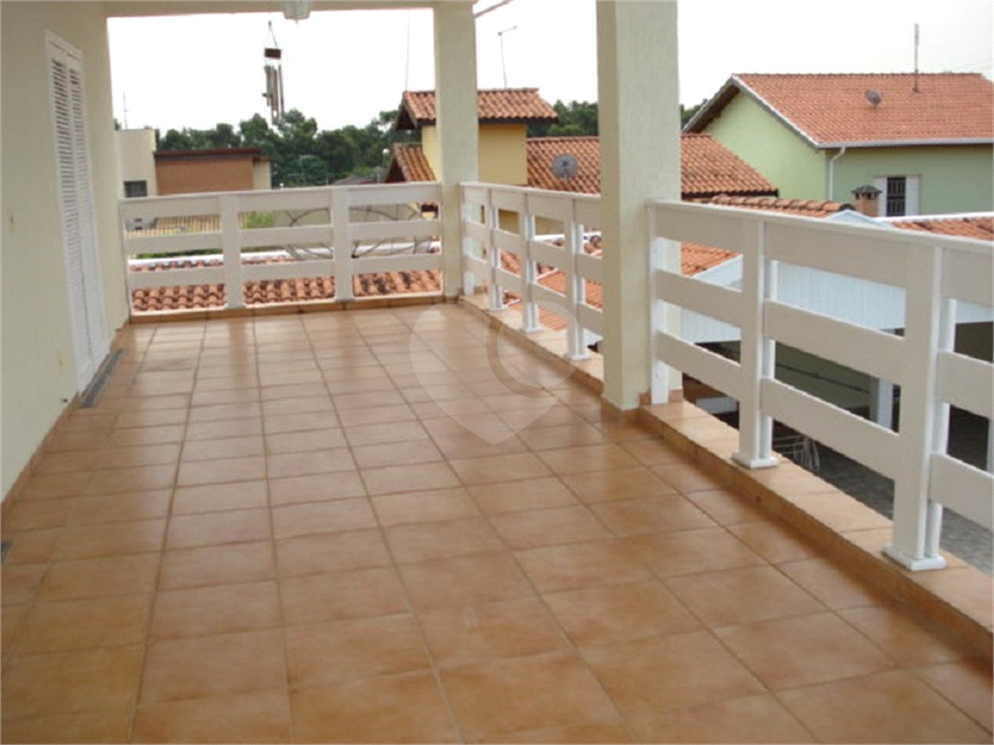 Sobrado para alugar com 5 quartos, sendo 2 suítes,  em Vila Suíça, Indaiatuba, SP