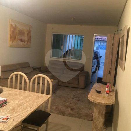 Sobrado à venda com 3 quartos, sendo 1 suíte, em Jardim Ana Rosa, São Paulo, SP