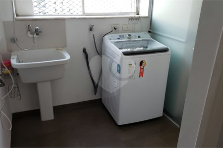 Apartamento à venda com 3 quartos, sendo 1 suíte, em Cidade Monções, São Paulo, SP