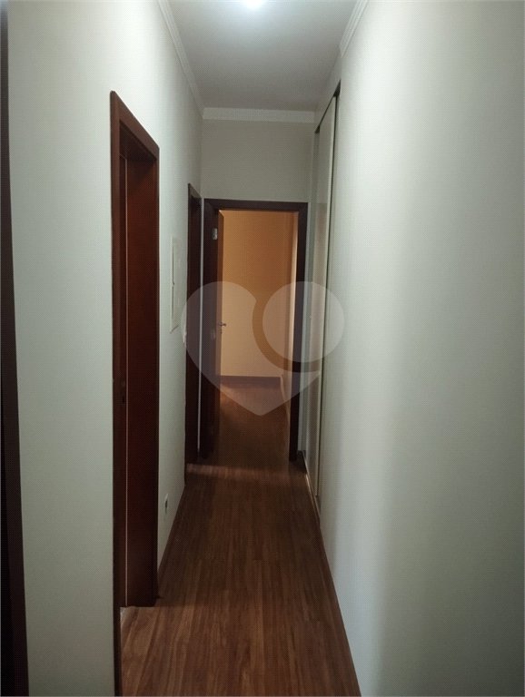 Casa à venda com 3 quartos, sendo 1 suíte,  no condomínio Vila Aracoara, Araraquara - SP
