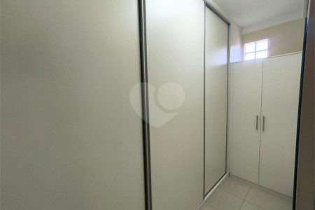 Casa à venda com 5 quartos, sendo 1 suíte,  em Jardim Colombo, Itapetininga, SP
