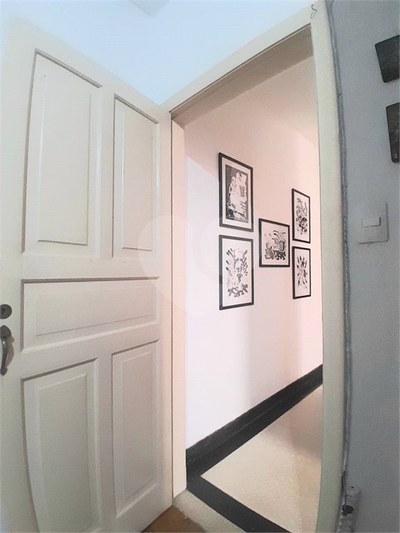 Sobrado à venda com 3 quartos em Sumaré, São Paulo, SP