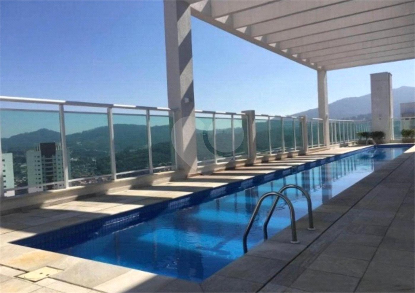 Apartamento à venda ou para alugar com 1 quarto em Vila Mogilar, Mogi das Cruzes, SP
