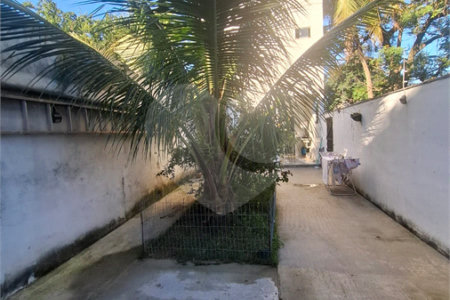 Casa à venda com 3 quartos, sendo 1 suíte, em Campo Grande, Rio de Janeiro, RJ