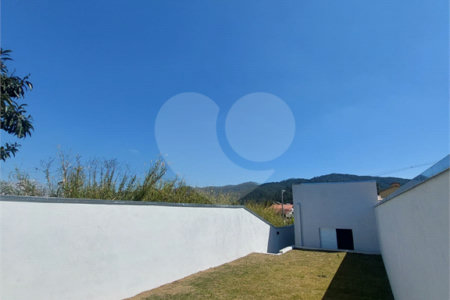 Casa à venda com 2 quartos, sendo 1 suíte,  em Vila São Paulo, Mogi das Cruzes, SP