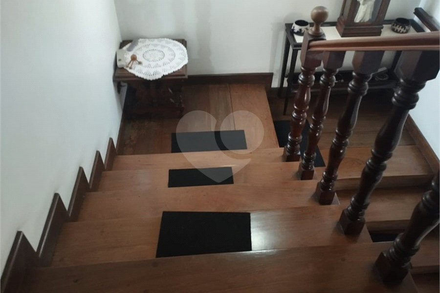 Sobrado à venda com 4 quartos, sendo 1 suíte, em Tremembé, São Paulo, SP