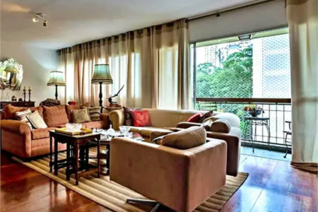Apartamento à venda com 3 quartos, sendo 1 suíte, em Vila Andrade, São Paulo, SP