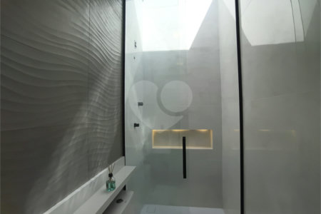 Casa à venda com 3 quartos, sendo 1 suíte,  no condomínio Horto Florestal Villagio, Sorocaba - SP