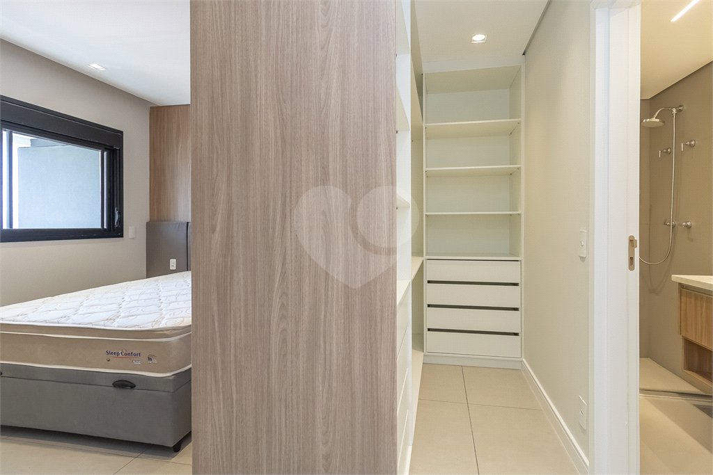 Apartamento à venda com 1 quarto em Vila Cordeiro, São Paulo, SP