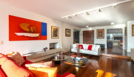 Casa à venda com 4 suítes em Jardim Guedala, São Paulo, SP