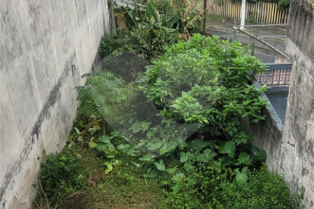 Sobrado à venda com 2 quartos em Cidade Líder, São Paulo, SP