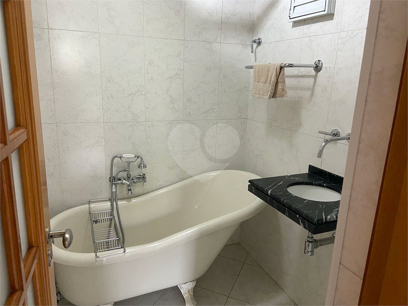 Apartamento à venda com 3 quartos, sendo 1 suíte, em Santa Teresinha, São Paulo, SP