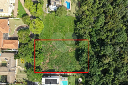 Terreno com 1.500 m2 no Condomínio Residencial Jardim Primavera Louveira SP