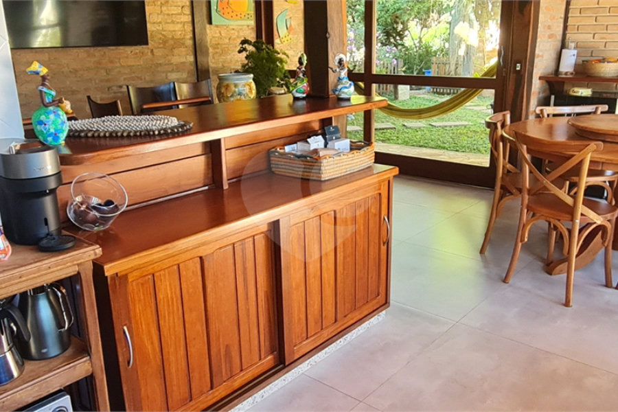 Casa à venda com 4 suítes em Serra da Cantareira, Mairiporã, SP