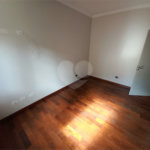Sobrado à venda com 3 quartos, sendo 1 suíte, em Lar São Paulo, São Paulo, SP