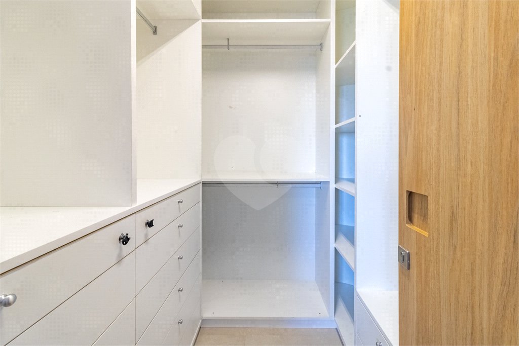 Apartamento para alugar com 1 suíte em Alto de Pinheiros, São Paulo, SP