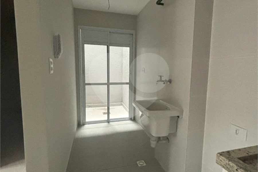 Casa à venda com 2 quartos, sendo 1 suíte, no condomínio Maracujas, São Paulo - SP