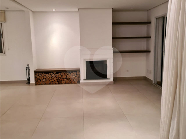 Casa à venda com 3 suítes no condomínio Residencial Courtyard Village, São Paulo - SP