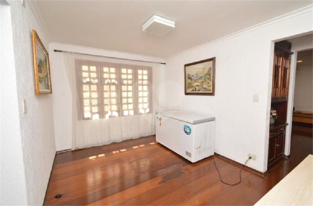 Casa à venda com 5 quartos, sendo 2 suítes, em Vila Galvão, Guarulhos, SP