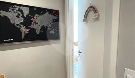 Apartamento à venda com 3 suítes em Barra Funda, São Paulo, SP