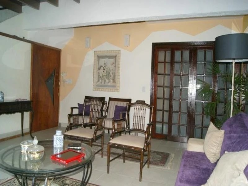 Sobrado à venda com 6 quartos, sendo 5 suítes, em Jardim Catanduva, São Paulo, SP