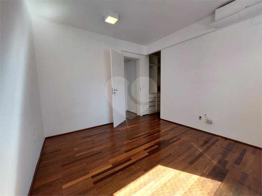 Apartamento à venda com 3 suítes em Vila Leopoldina, São Paulo, SP