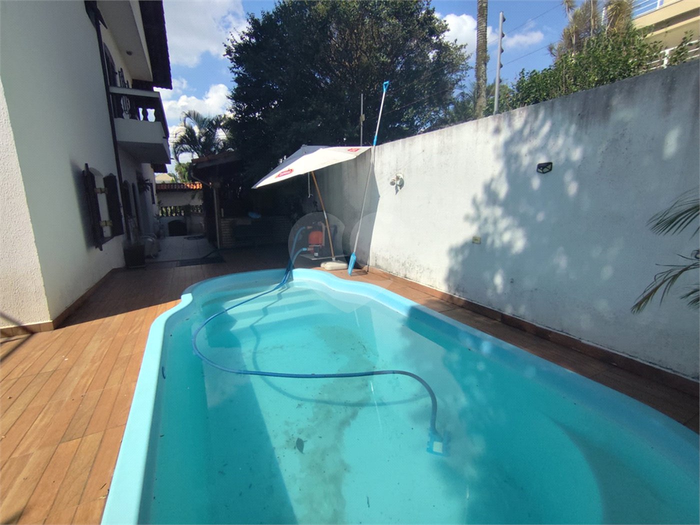 Sobrado à venda com 3 quartos, sendo 1 suíte, em Tremembé, São Paulo, SP
