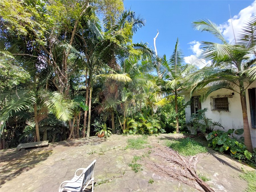 Casa à venda com 5 quartos, sendo 1 suíte, em Eldorado, São Paulo, SP