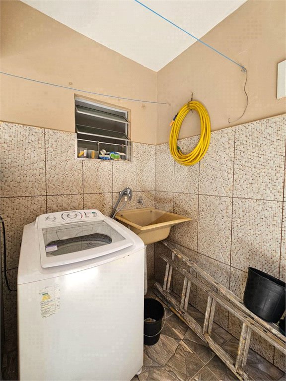 Sobrado à venda com 3 quartos em Vila Sabrina, São Paulo, SP