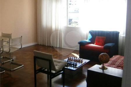 Apartamento à venda com 2 quartos, sendo 1 suíte,  em Cerqueira César, São Paulo, SP