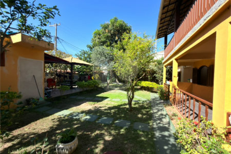 Casa à venda com 7 quartos em Peró, Cabo Frio, RJ