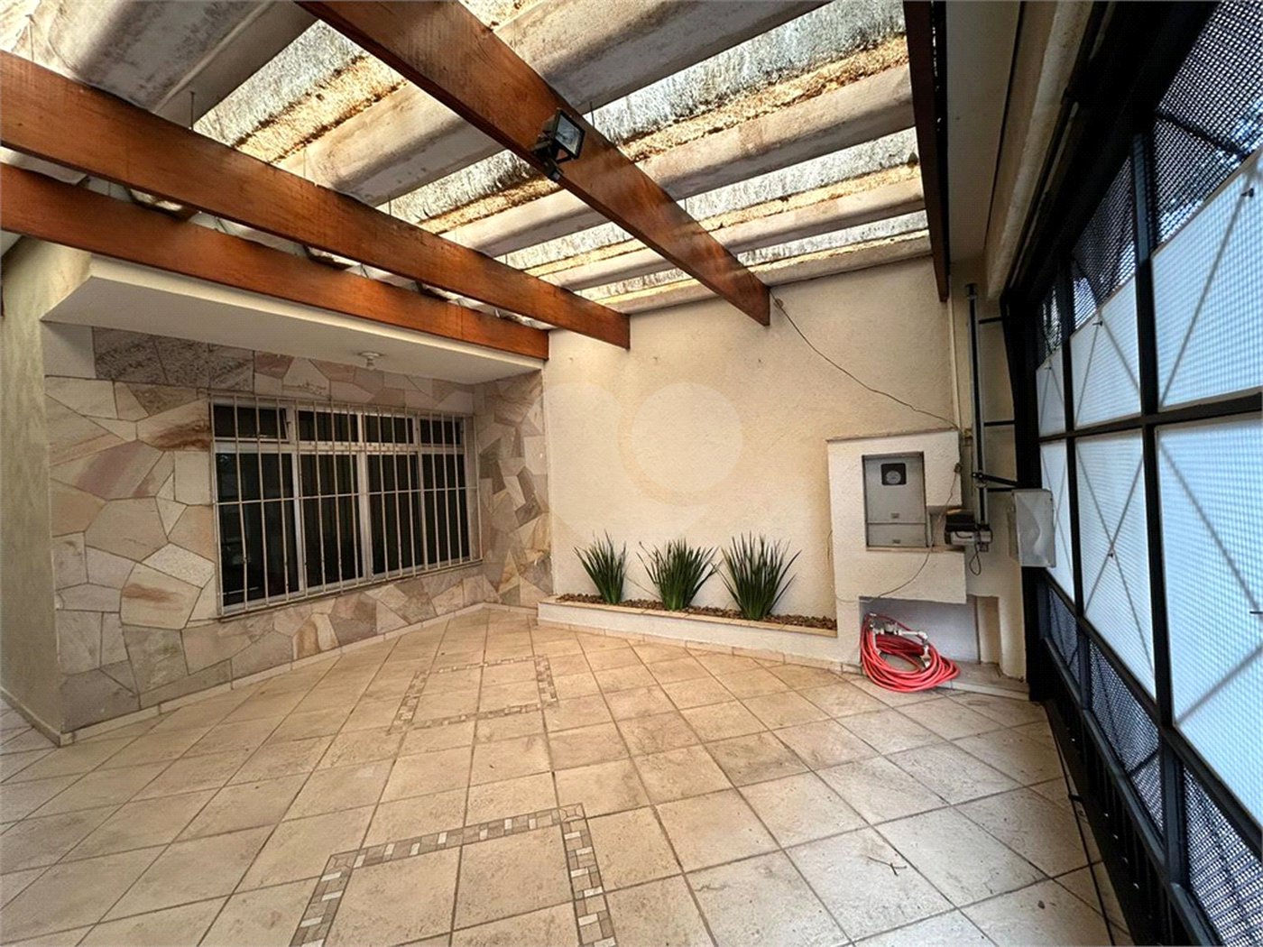 Sobrado à venda com 3 quartos, sendo 1 suíte,  em Jardim Bonfiglioli, São Paulo, SP