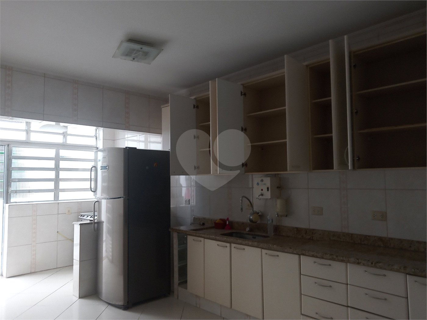 Casa Térrea à venda com 3 quartos em Parque Vitória, São Paulo, SP