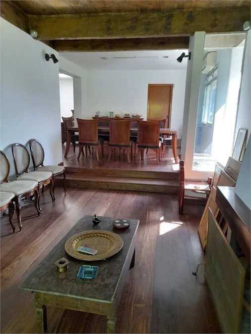 Casa para alugar com 3 quartos, sendo 1 suíte,  em Vila Sônia, São Paulo, SP