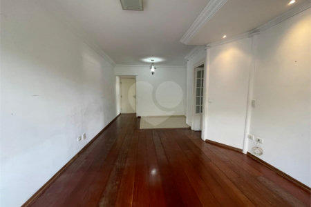 Apartamento à venda ou para alugar com 3 quartos, sendo 1 suíte, em Alto da Boa Vista, São Paulo, SP