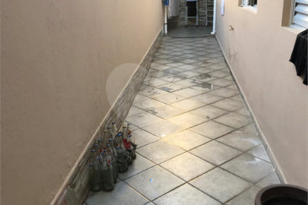 Casa à venda com 3 quartos, sendo 1 suíte, em Jardim Karolyne, Votorantim, SP