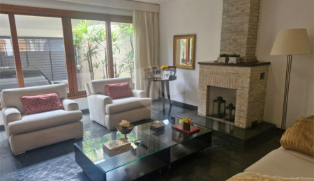 Casa à venda com 3 quartos, sendo 1 suíte,  em Chácara Monte Alegre, São Paulo, SP