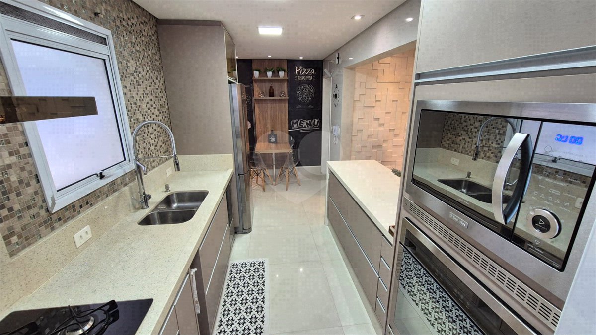 Apartamento à venda com 3 quartos, sendo 1 suíte,  em Jardim Arpoador, São Paulo, SP