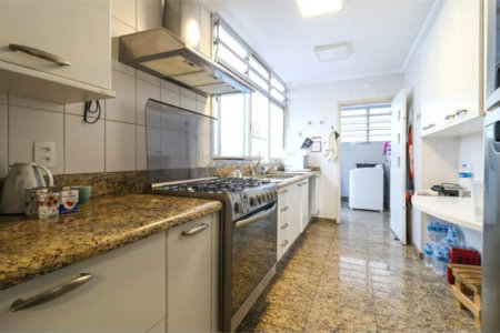 Casa Térrea à venda com 6 quartos, sendo 4 suítes,  em Brooklin Paulista, São Paulo, SP