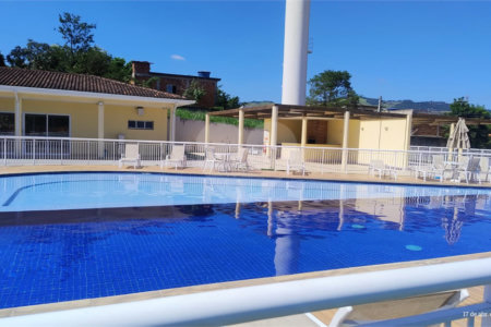 Casa à venda com 2 quartos, sendo 1 suíte, no condomínio Olympia Park Residence, Rio de Janeiro - RJ