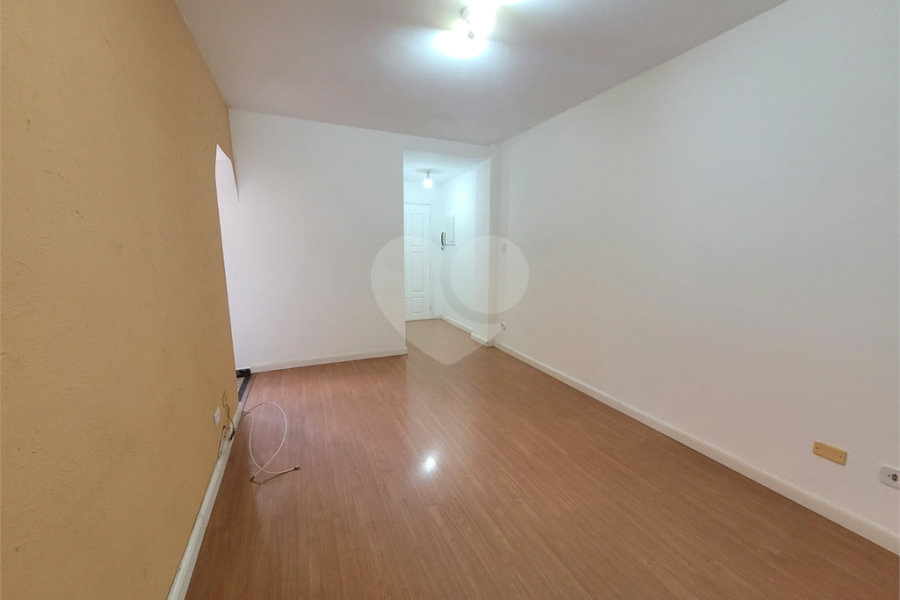 Apartamento à venda com 2 quartos em Vila Madalena, São Paulo, SP