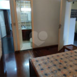 Casa à venda com 3 quartos, sendo 2 suítes, em Vila Nivi, São Paulo, SP