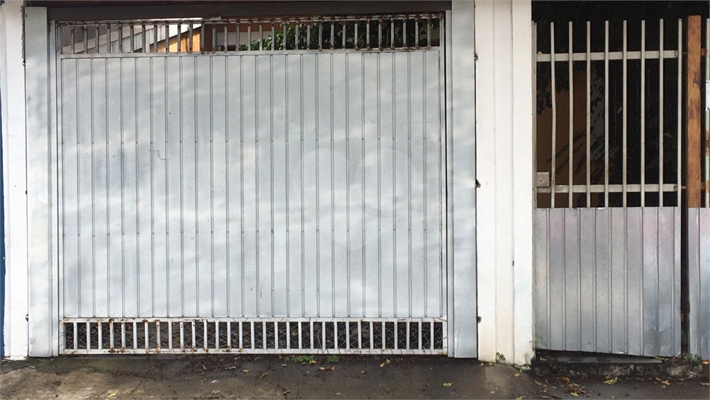 Casa à venda com 3 quartos, sendo 1 suíte, em Vila Vitório Mazzei, São Paulo, SP
