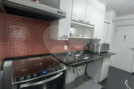 Apartamento à venda com 3 quartos, sendo 2 suítes,  em Cidade São Francisco, São Paulo, SP